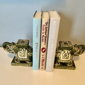 Vintage Green Ceramic Elephant Bookends 
Small Decorative Pair